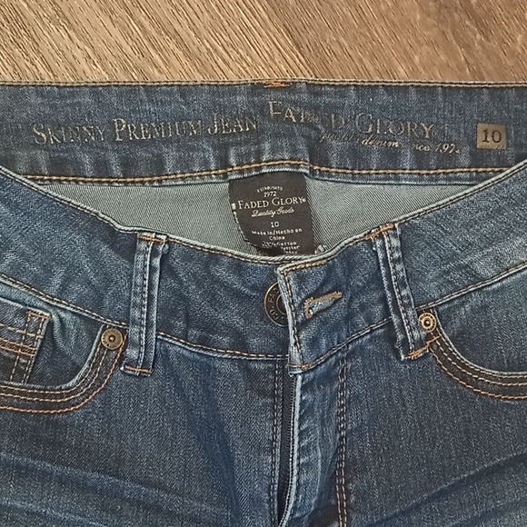 5/$20 Faded Glory size 10 skinny premium jeans - Picture 2 of 4